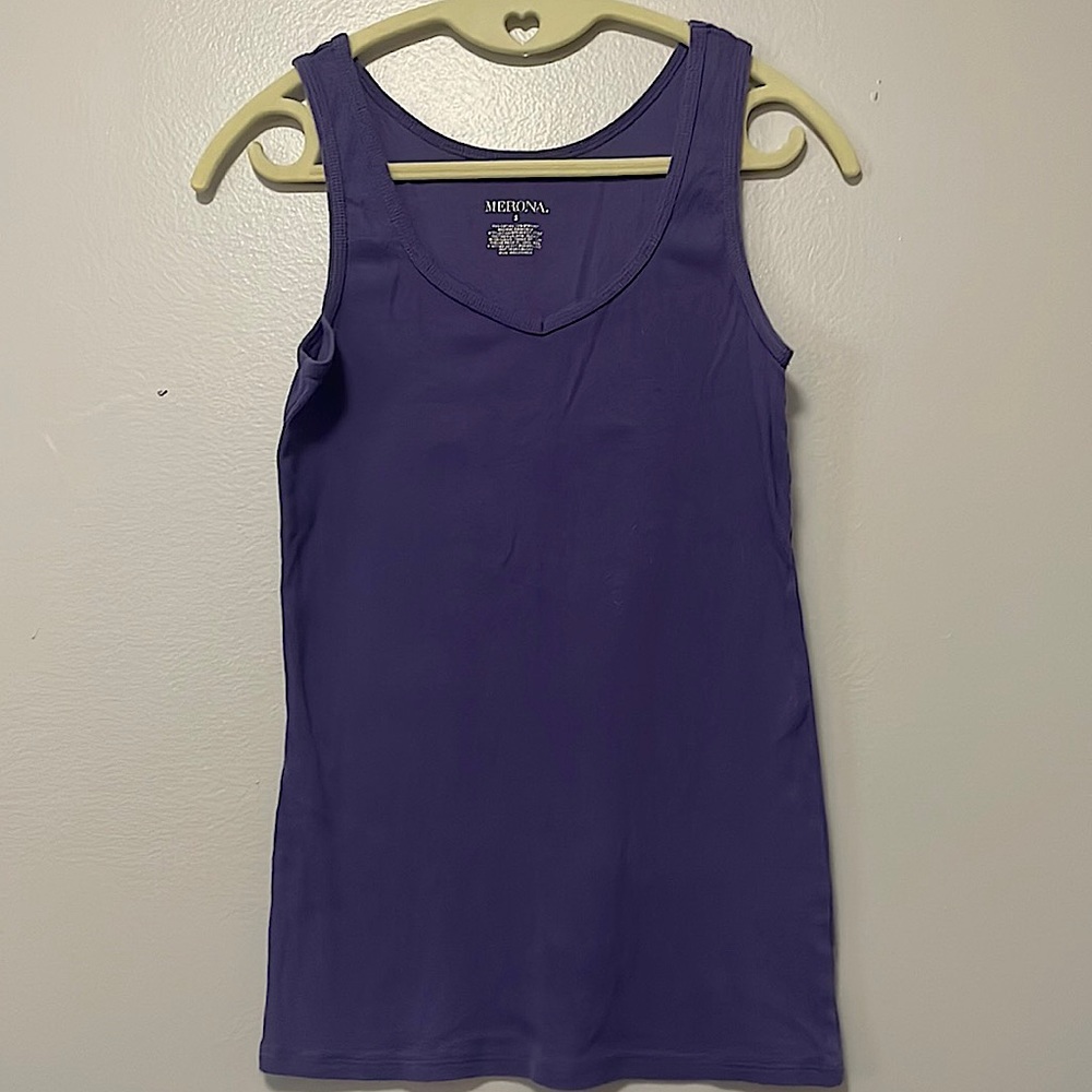 Merona purple v neck ribbed tank. Sz small